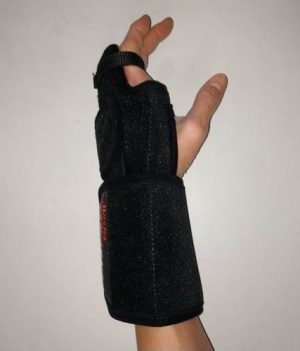 Poignet Power Paw Noir (Gaucher Large)