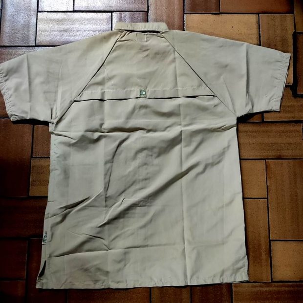 Chemise légère Motif Génie Beige (Medium)