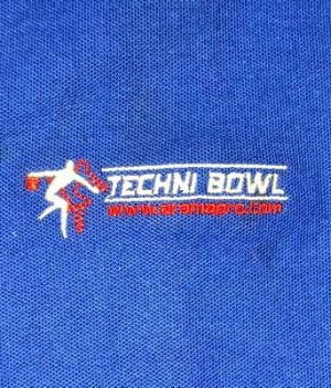 Polo Motif bowling Bleu (Small)