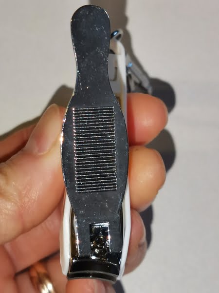 Porte-Clé coupe-ongles Quille