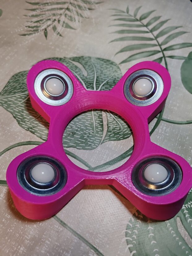 Support boule rotatif (rose) Support Boule Rotatif (Rose)