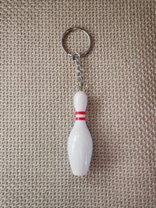 Porte-clé quille blanche