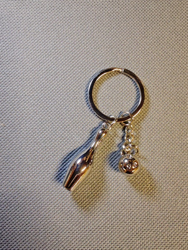 Porte-Clé Quille & Boule en métal entier